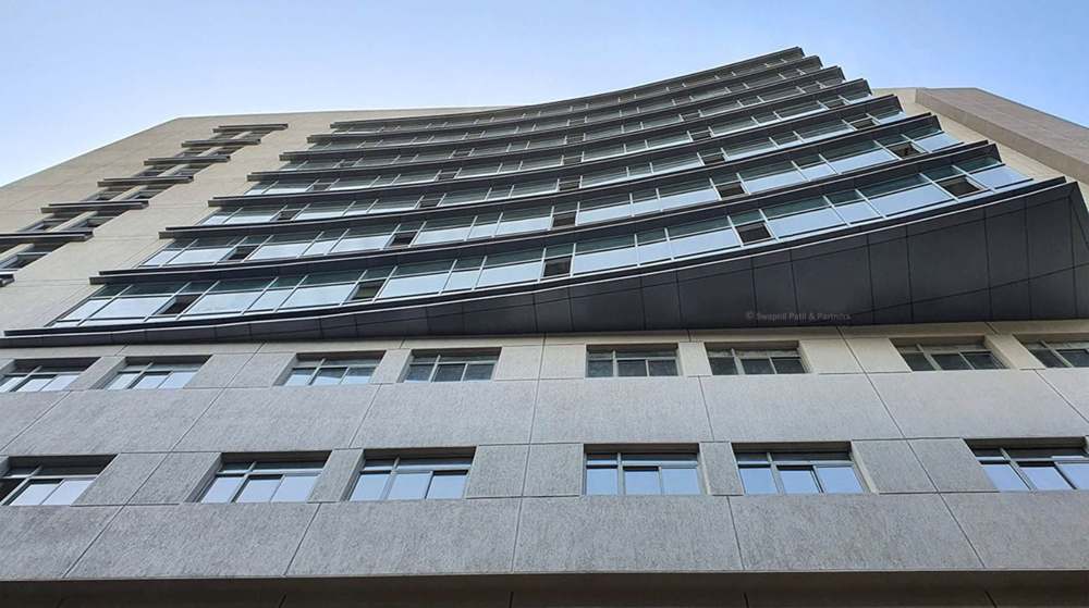 Facade, curtain wall